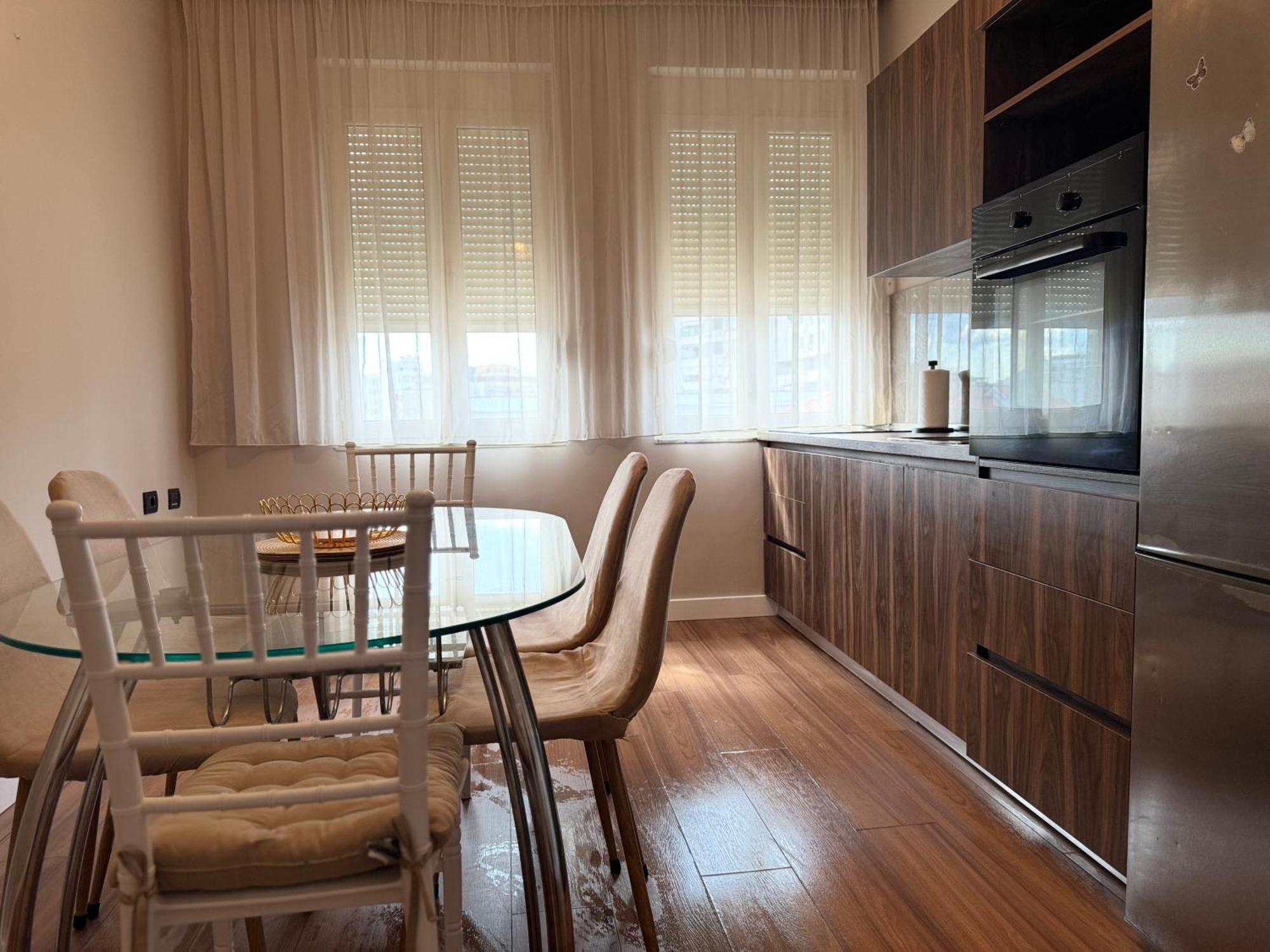 Apartamento Golden Dublex Tirana Exterior foto