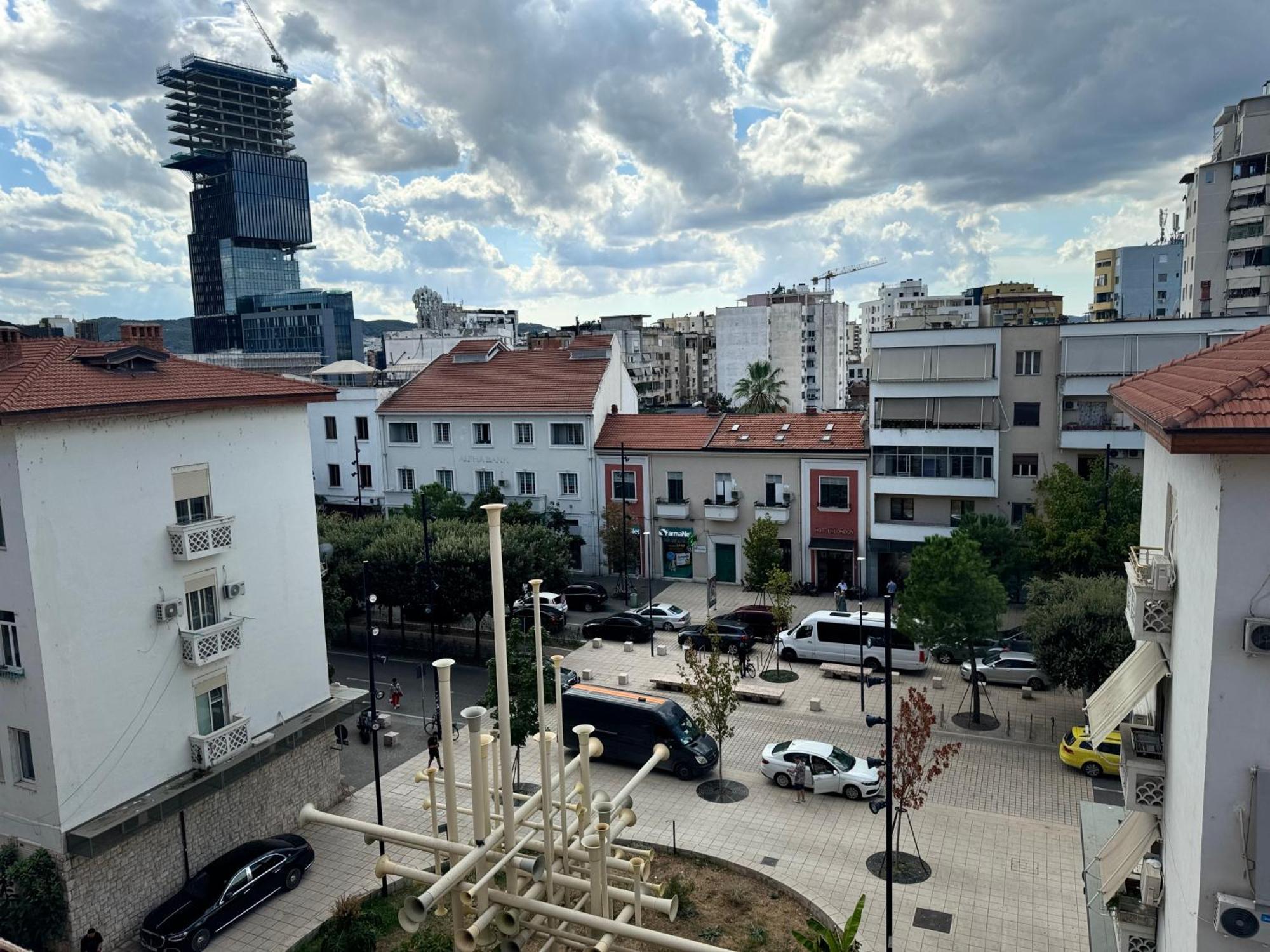 Apartamento Golden Dublex Tirana Exterior foto