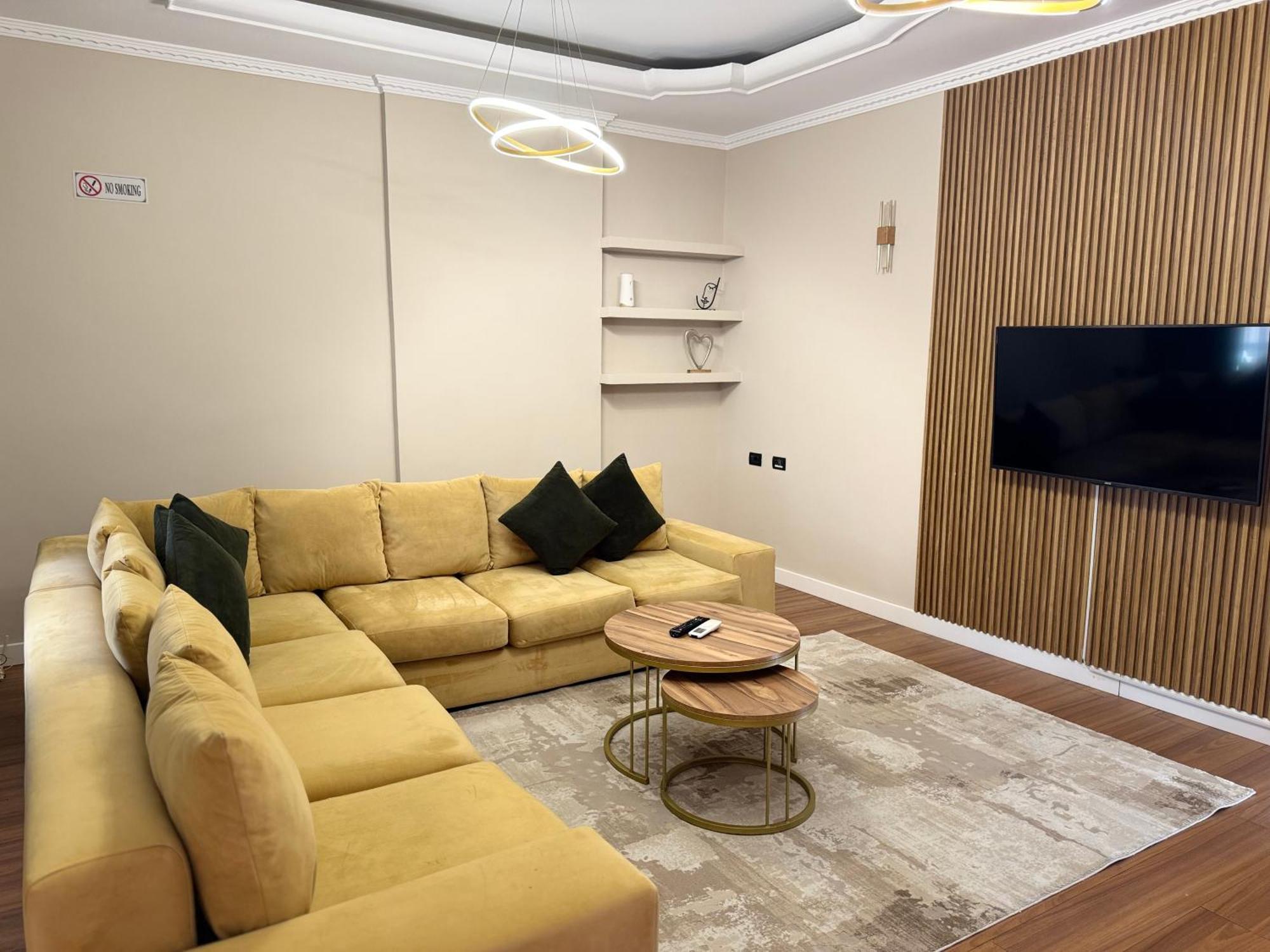 Apartamento Golden Dublex Tirana Exterior foto