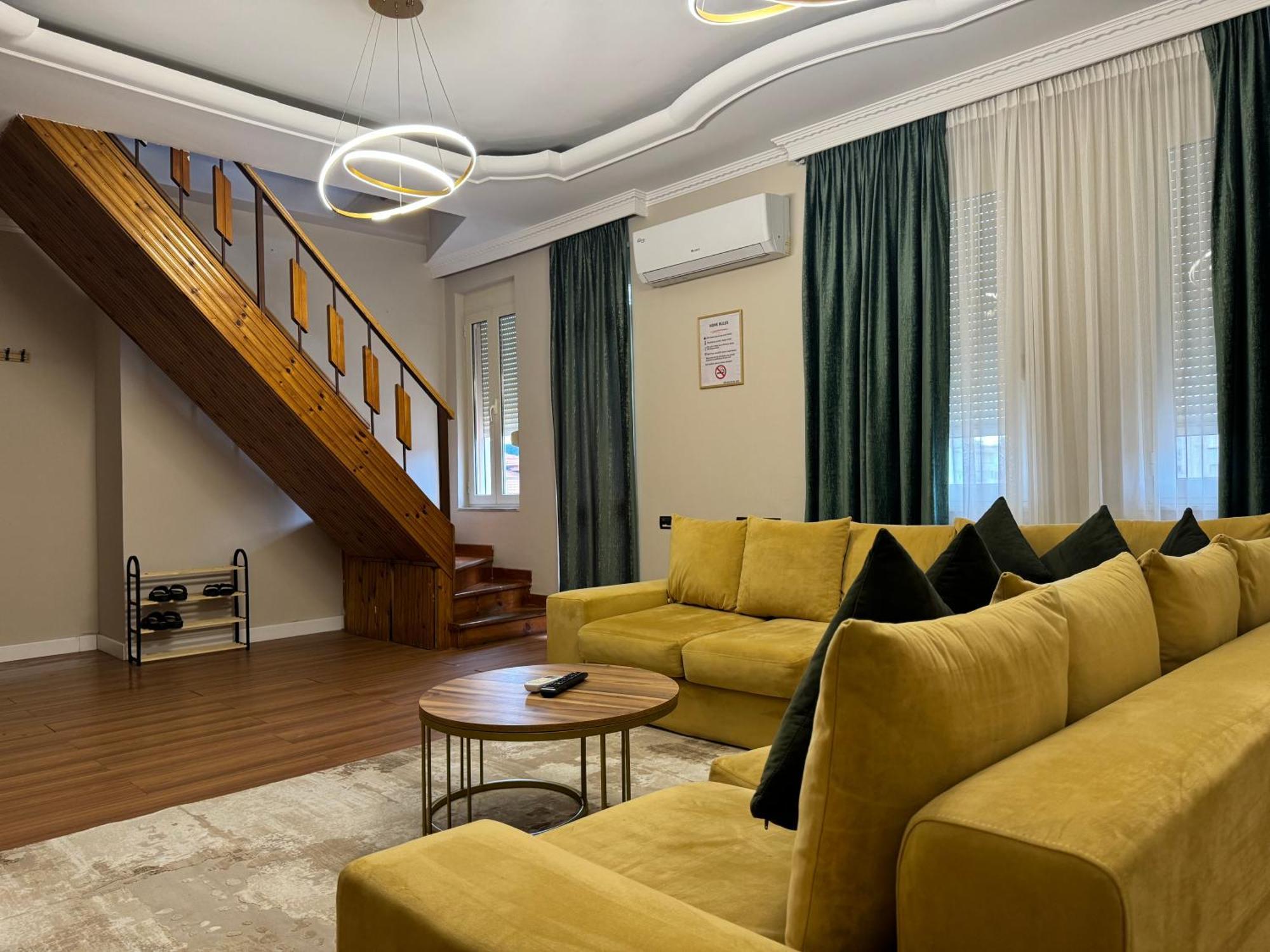 Apartamento Golden Dublex Tirana Exterior foto