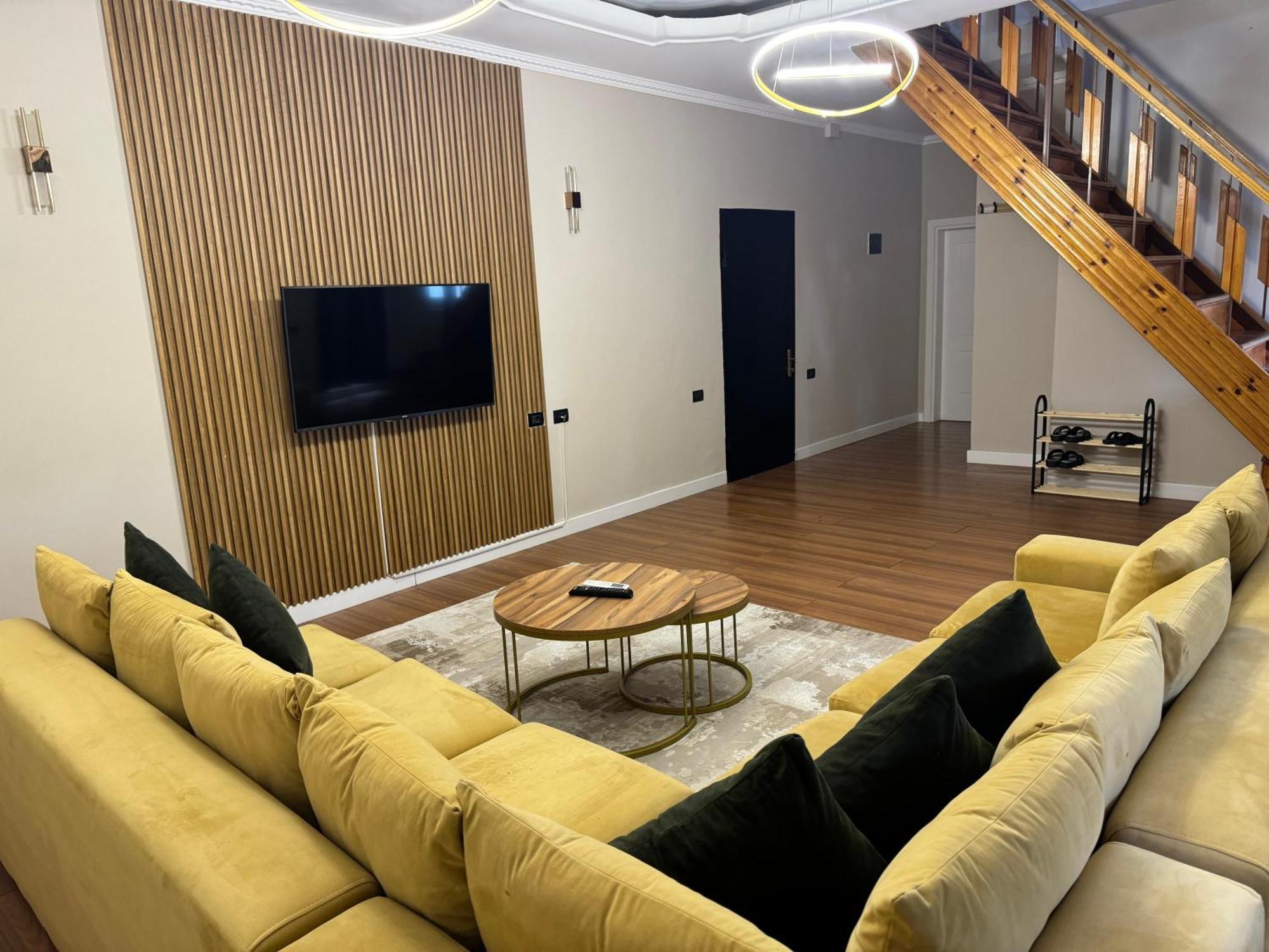 Apartamento Golden Dublex Tirana Exterior foto